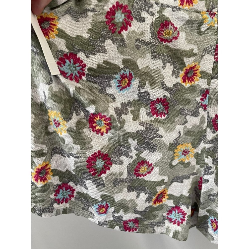 Secret Treasures Multi-Color Camo Floral Print Super Soft Lngewear Sleep Shorts - Picture 5 of 7